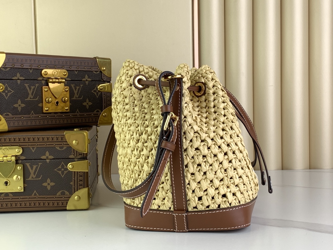 Louis Vuitton Bucket Bags